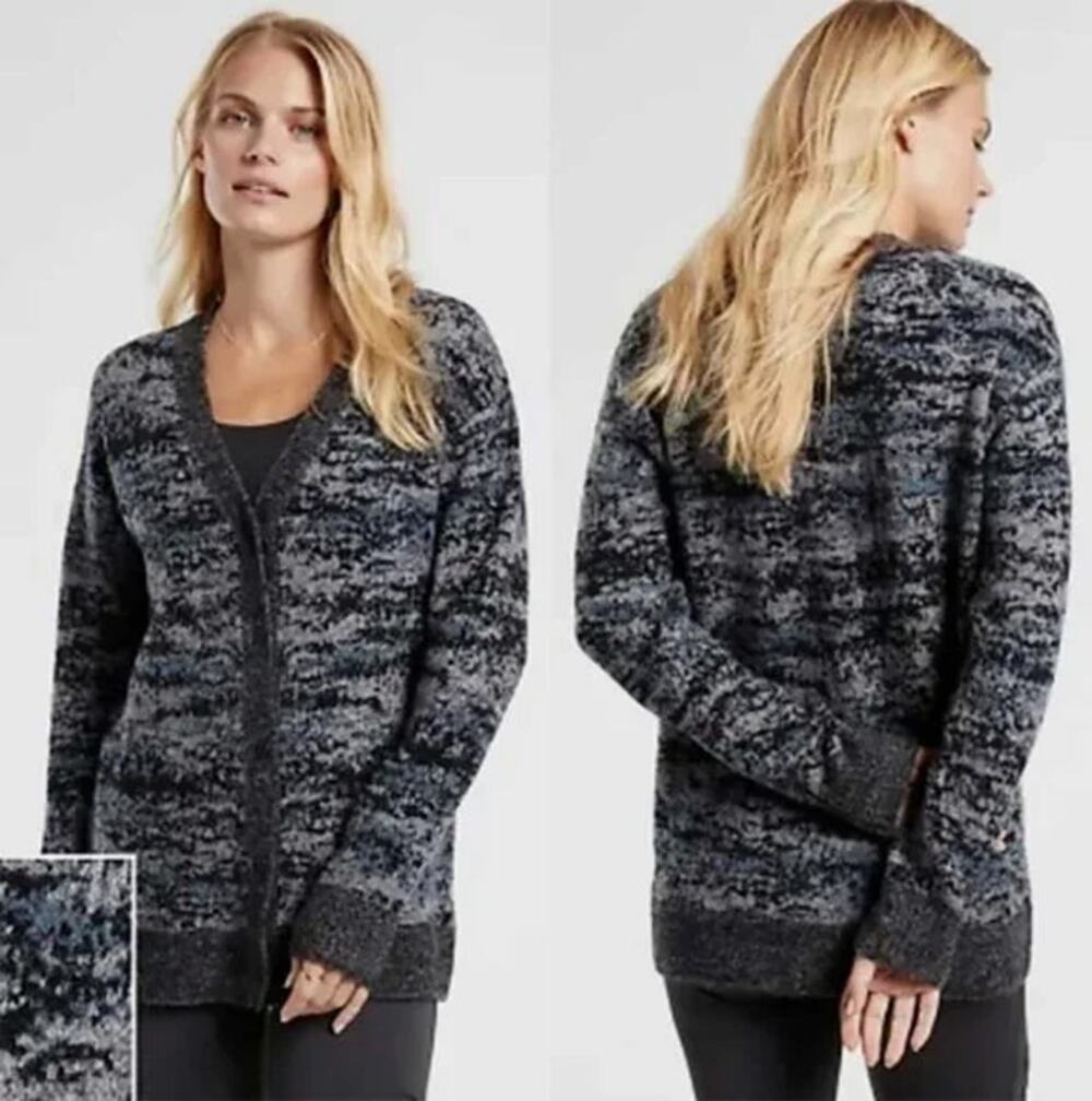 Athleta Womens Westlake Merino Wool Fog Camo Cardigan Sweater M Oversized Comfy